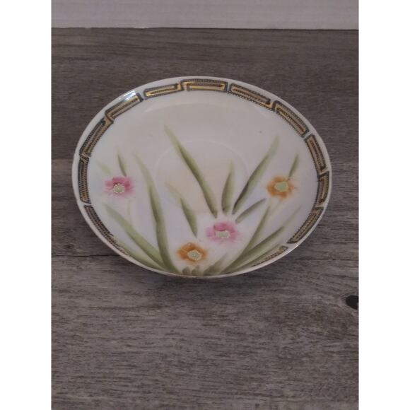 Made in Japan Beautiful Saucer - Picture 2 of 6